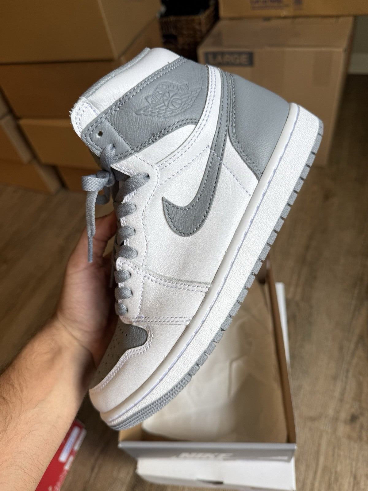 Size 7M - Jordan 1 Retro High OG Stealth