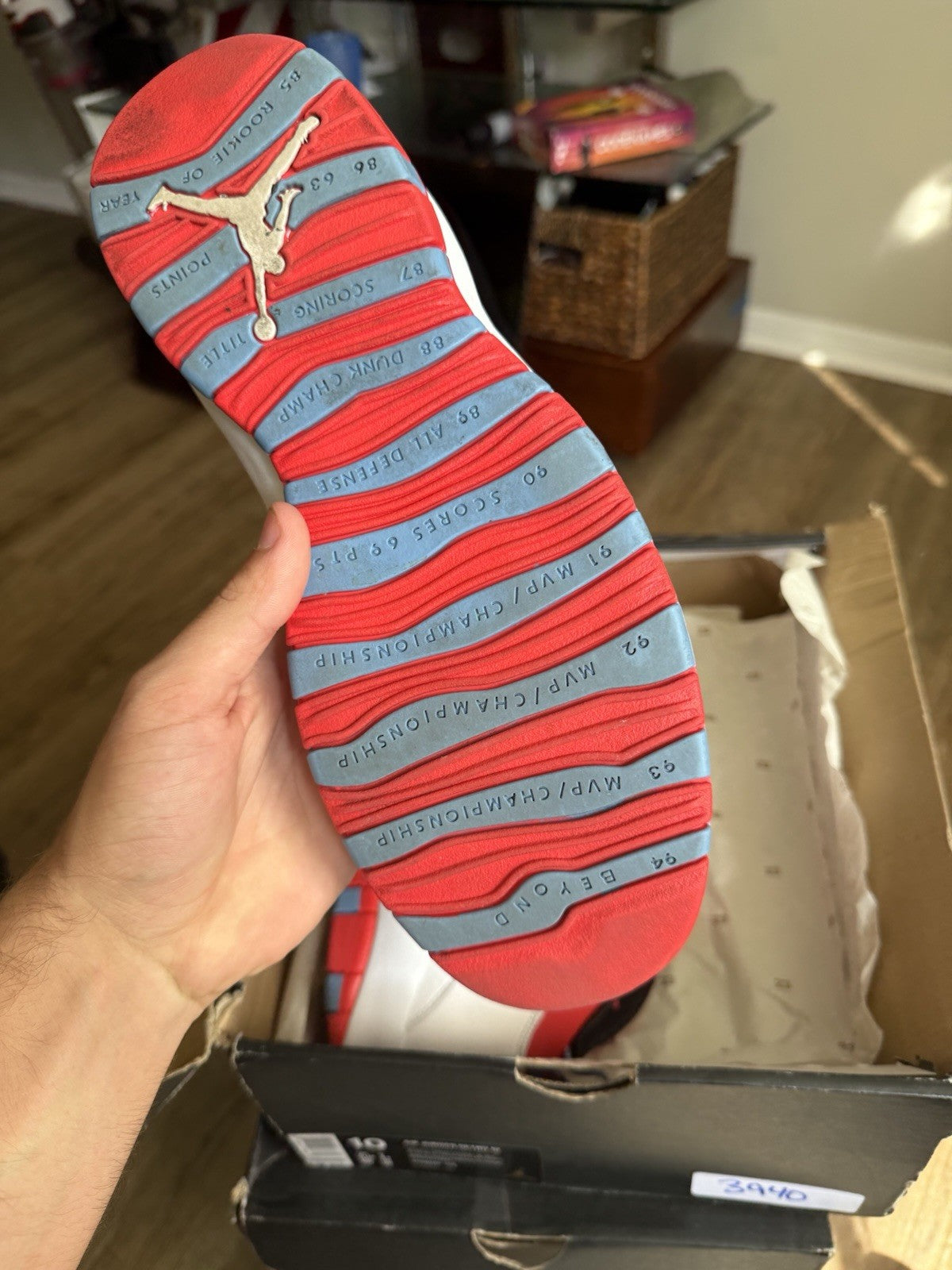 Size 10 - Jordan 10 Retro Chicago Flag
