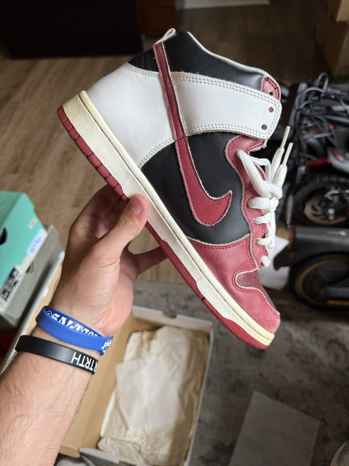 Size 9M / 10.5W - Nike Dunk Pro SB High Jason Voorhees