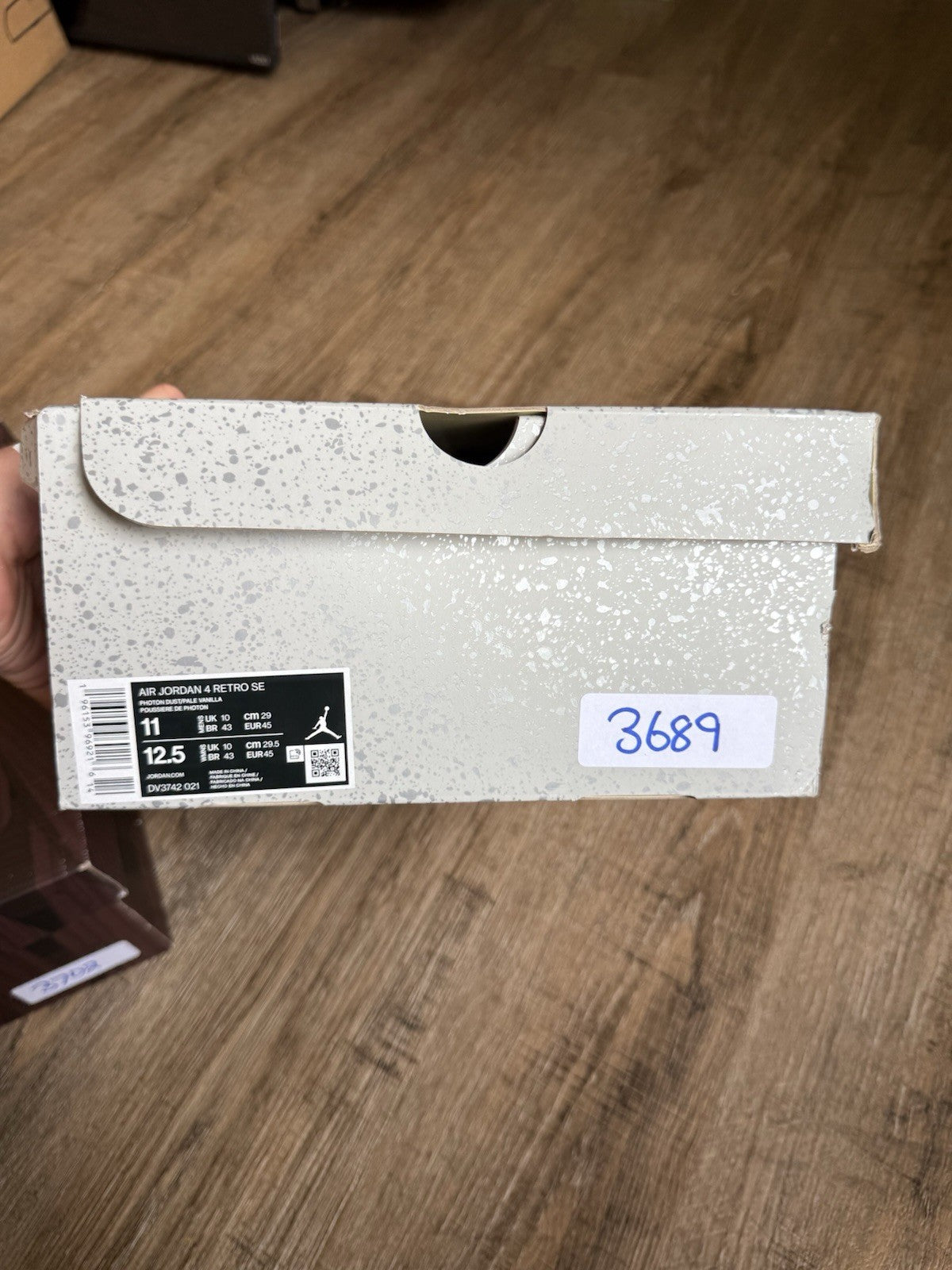 Size 11 - Jordan 4 Retro Craft Phonton Dust (New with Box Damage)