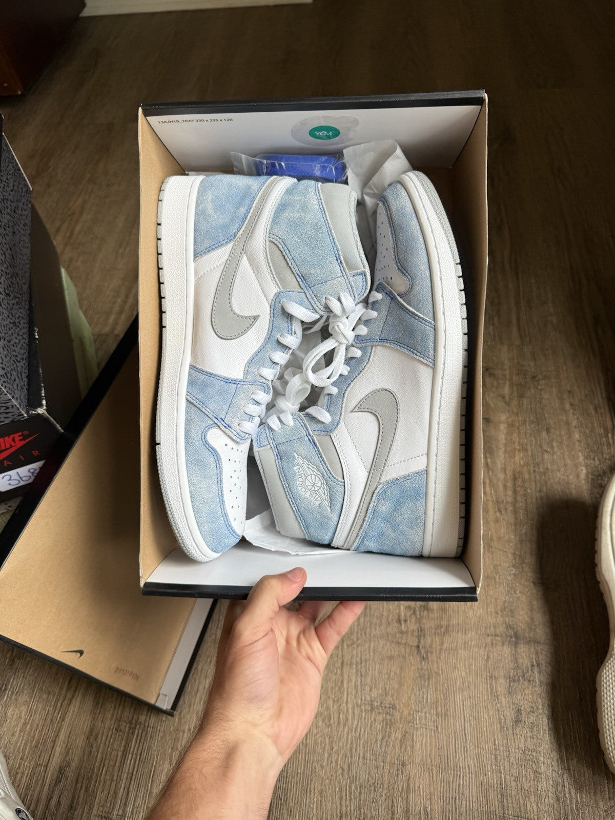 Size 11 - Jordan 1 Retro High Hyper Royal