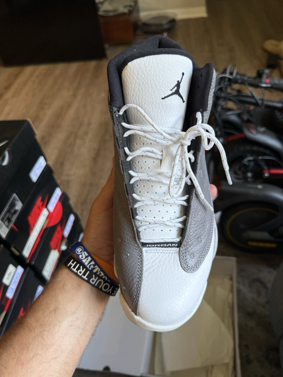 Size 8.5 - Air Jordan 13 Retro Atmosphere Grey