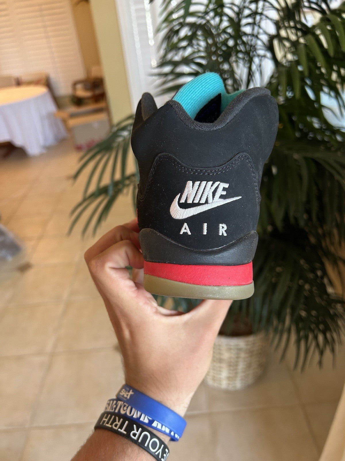 Size 7Y - Jordan 5 Retro Top 3