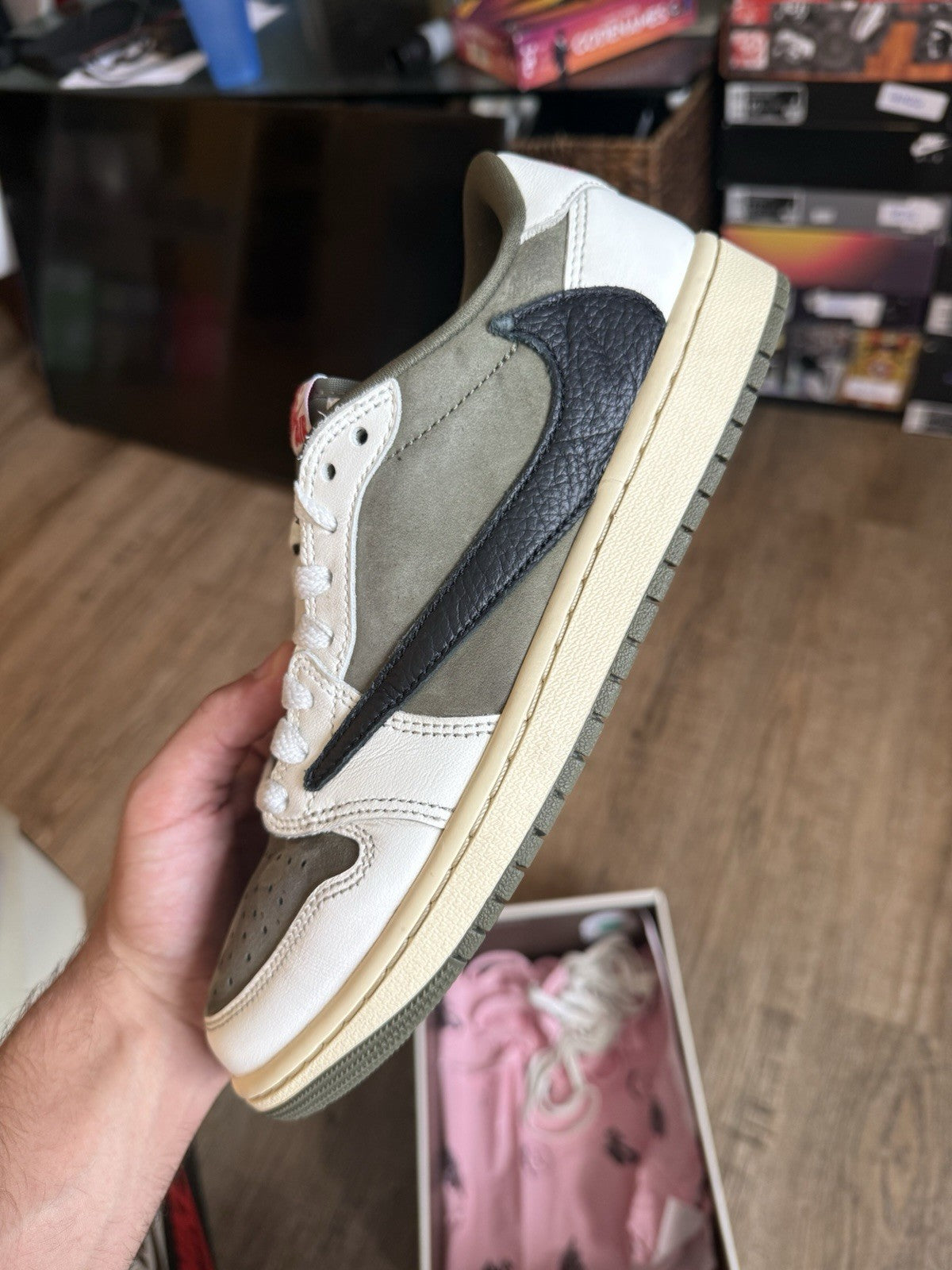Size 7M - Jordan 1 Low OG SP Travis Scott Medium Olive