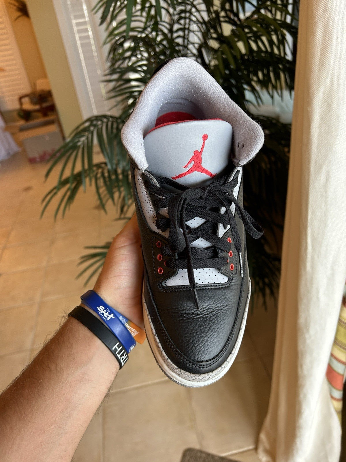 Air Jordan 3 Reimagined Black Cement 2024 Size 9