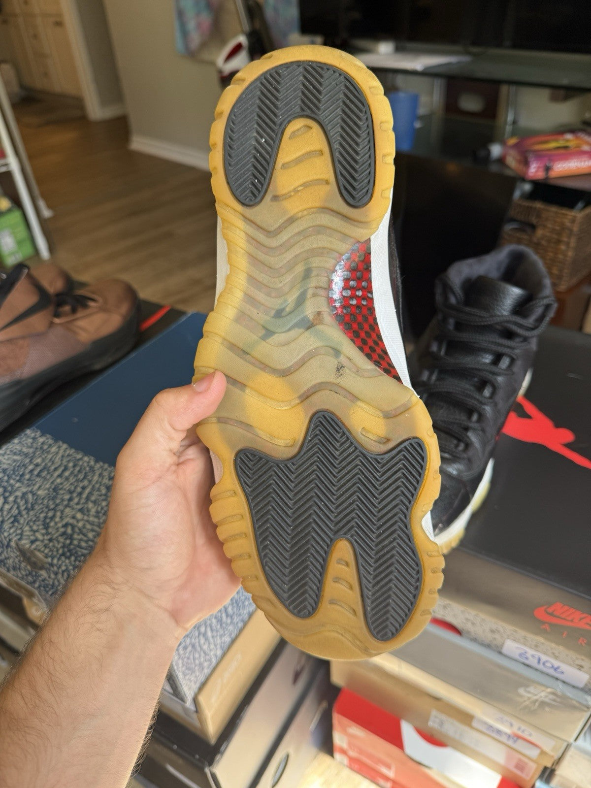 Size 12 - Jordan 11 Retro 72-10 (2015)