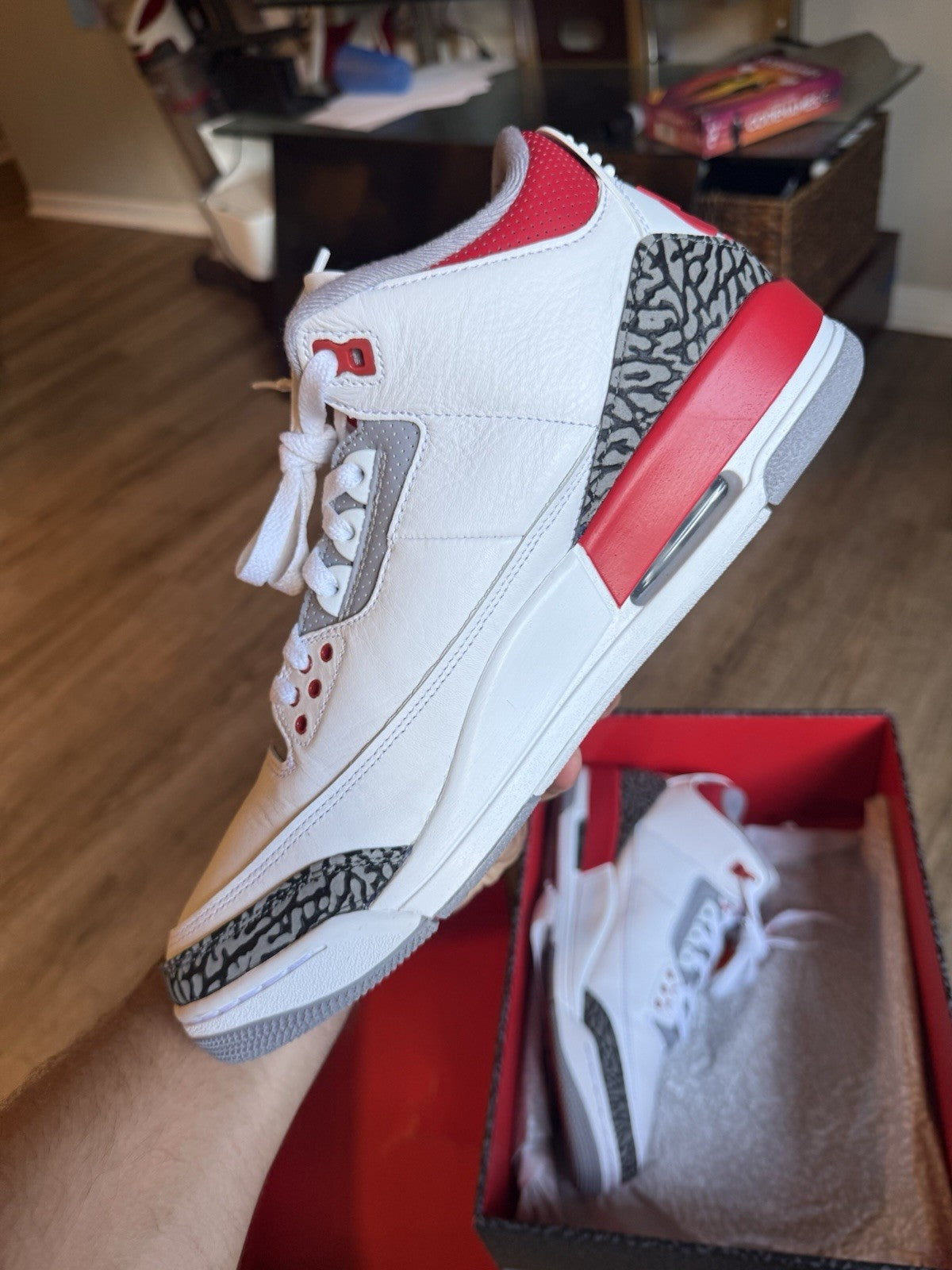 Size 11 - Jordan 3 Retro Mid Fire Red