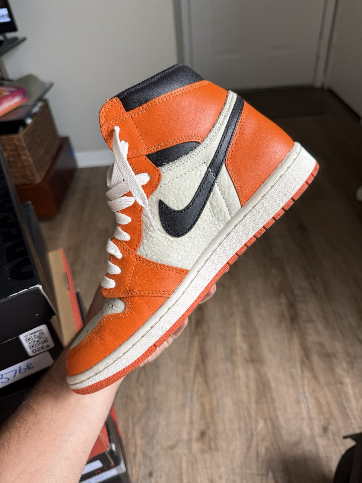 Size 8 - Jordan 1 Retro High Reverse Shattered Backboard