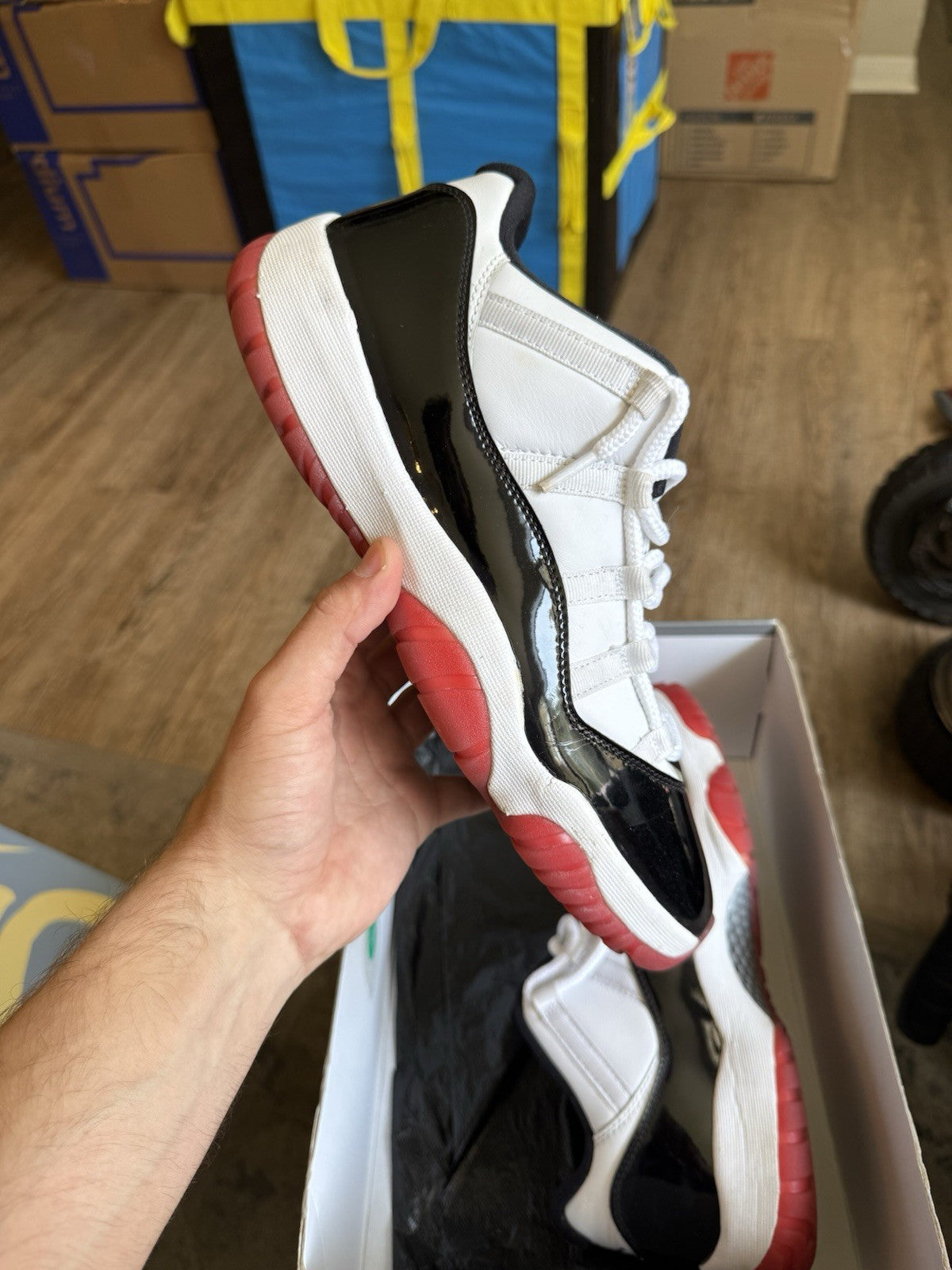 Size 10.5 - Jordan 11 Retro Low Concord-Bred