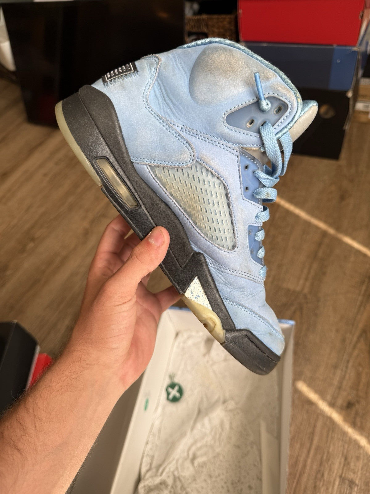 Size 9 - Jordan 5 Retro SE UNC