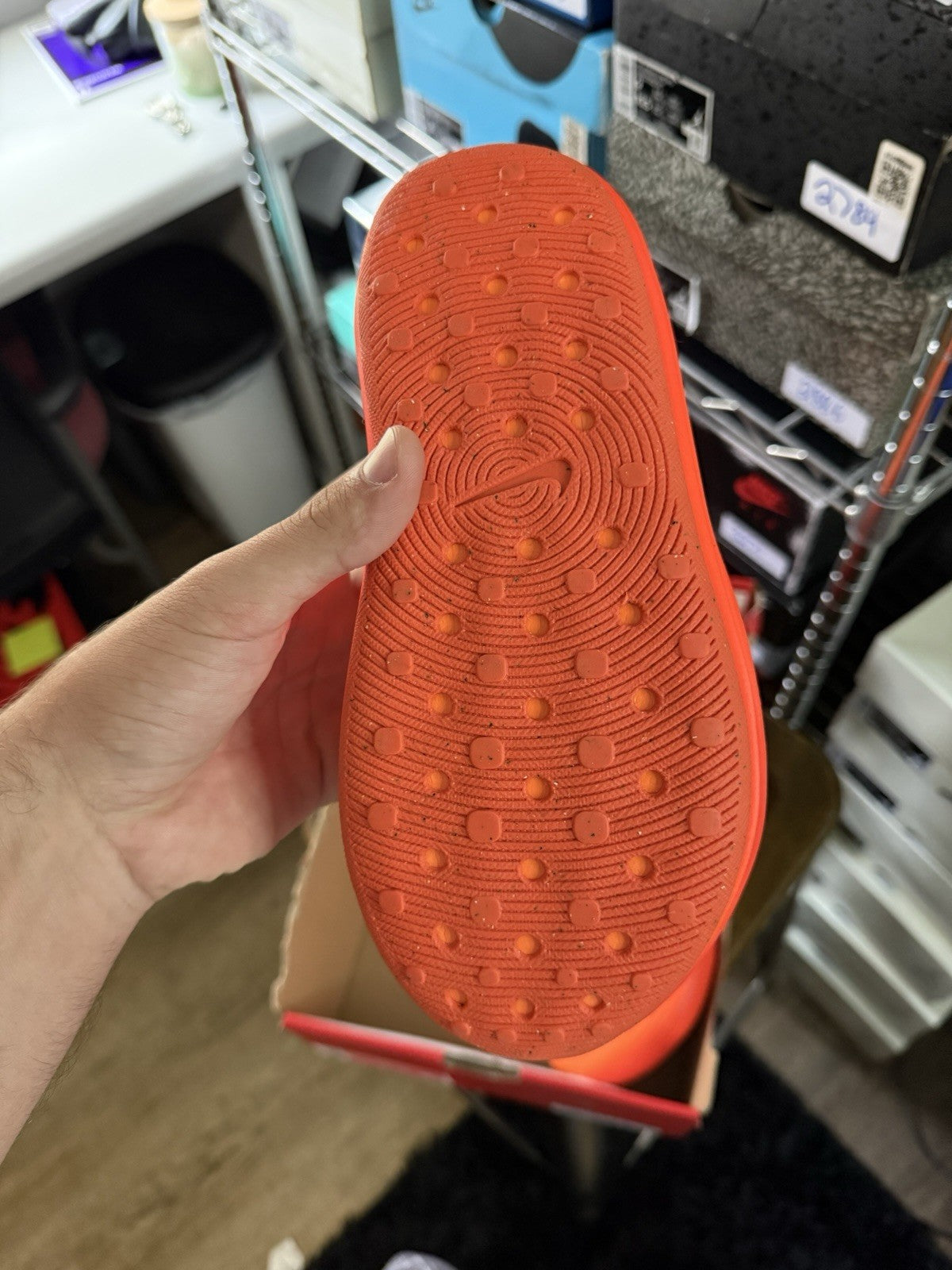 Nike Reactx Rejuven8 `Safety Orange' HV5060-800 Size 6 Men's