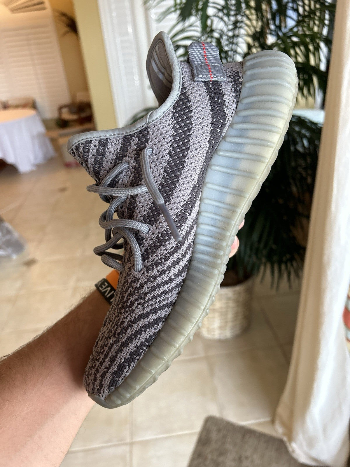 Size 9 - Adidas Yeezy Boost 350 V2 Low Beluga