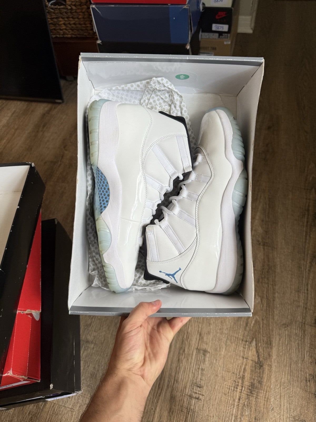 Size 11.5 - Jordan 11 Retro Legend Blue (2024)