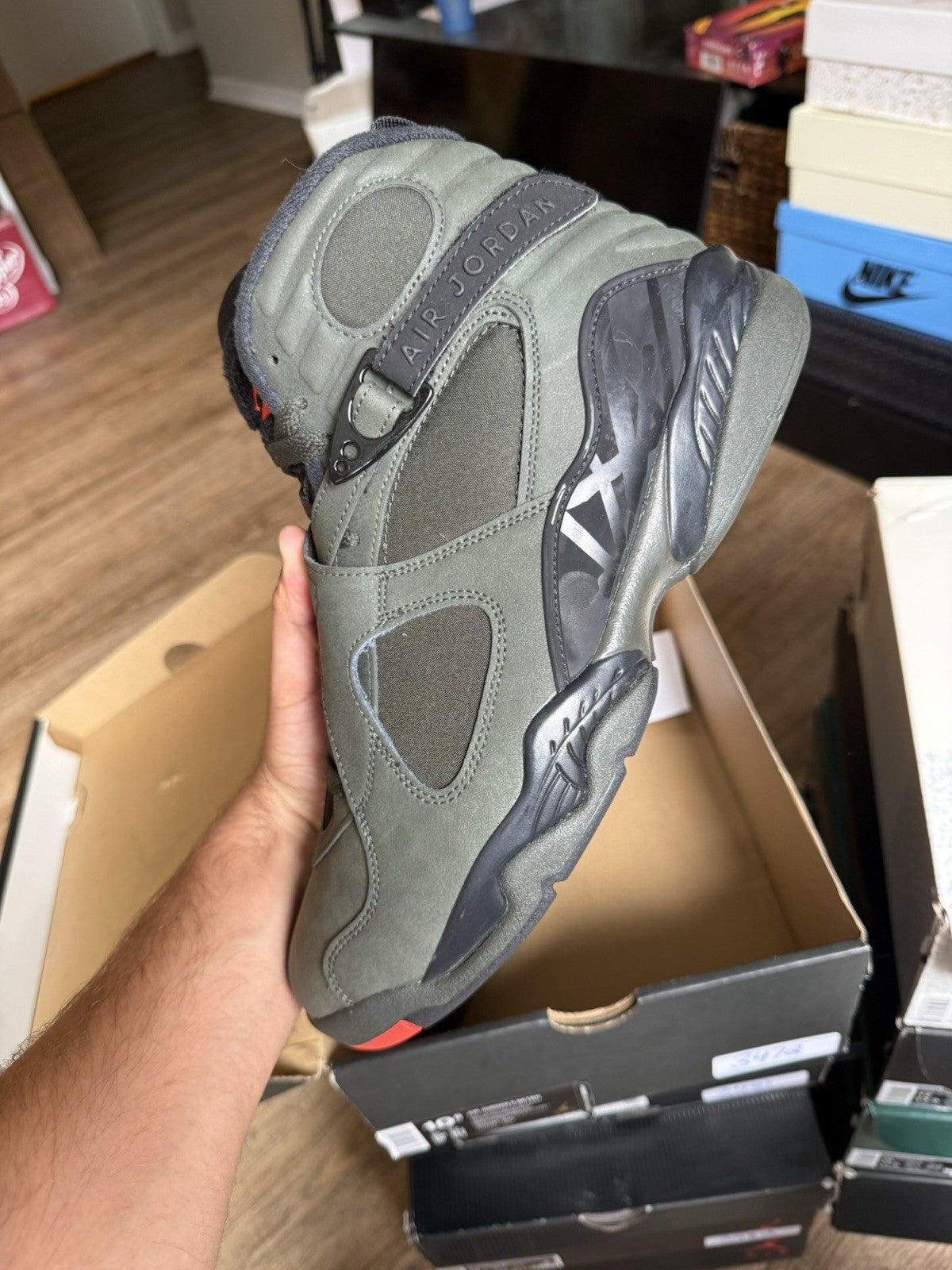 Size 10.5 - Jordan 8 Retro Undefeated Take Flight 2017