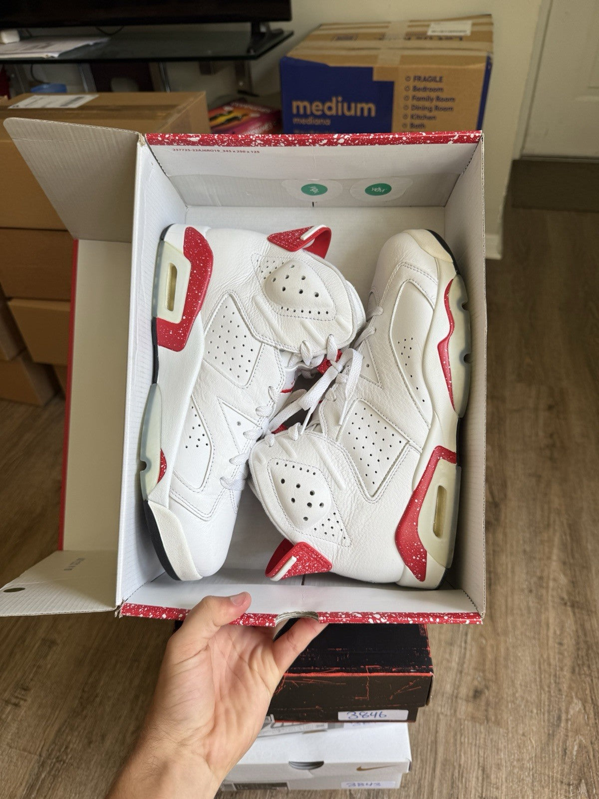 Size 10 - Jordan 6 Retro Red Oreo