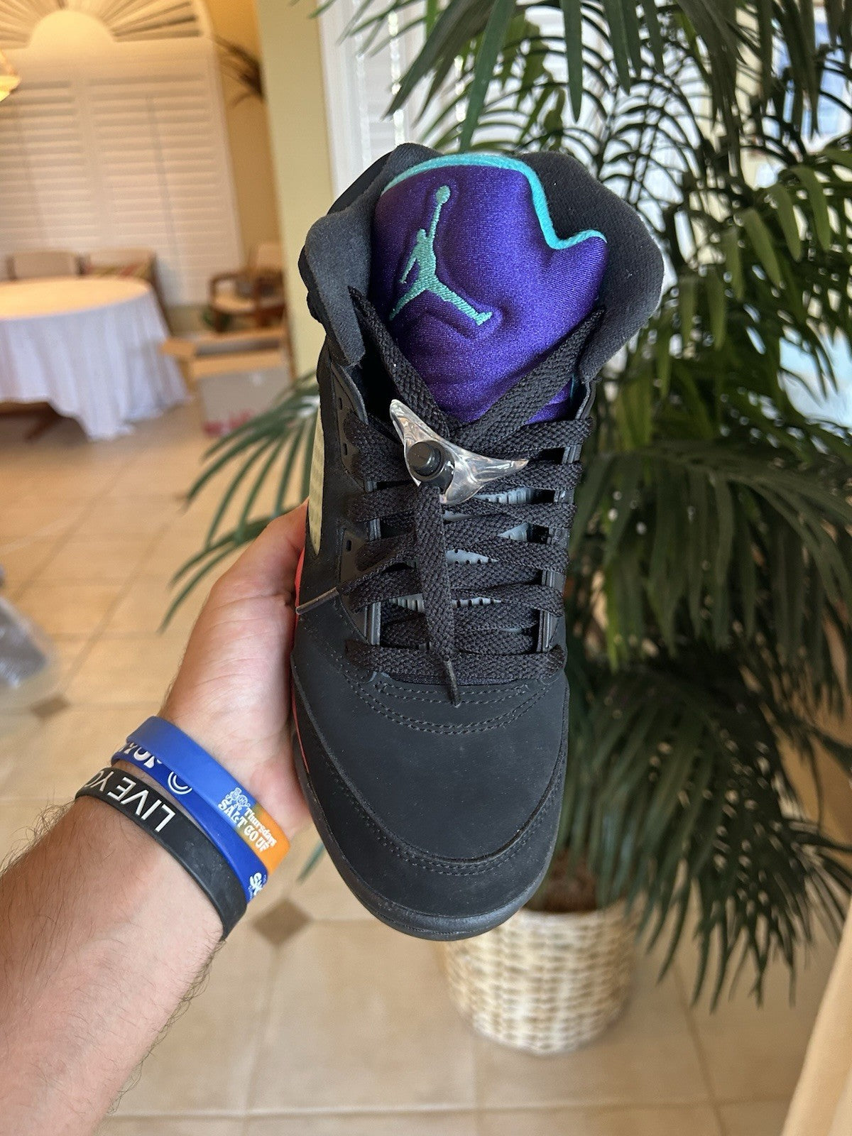 Size 7Y - Jordan 5 Retro Top 3