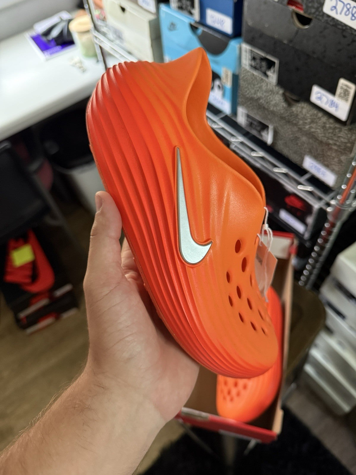 Nike Reactx Rejuven8 `Safety Orange' HV5060-800 Size 6 Men's
