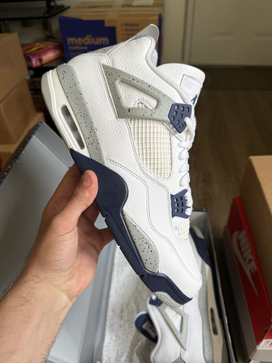 Size 13 - Jordan 4 Retro Mid Midnight Navy