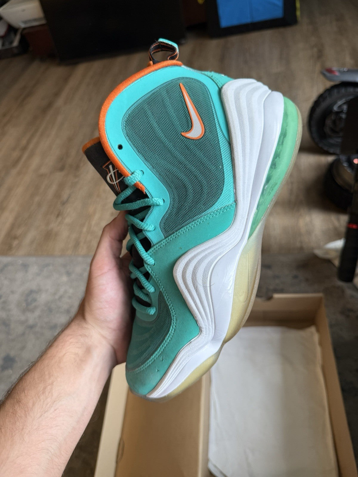 Size 8.5 - Nike Air Penny 5 Miami Dolphins (SEPERATION)