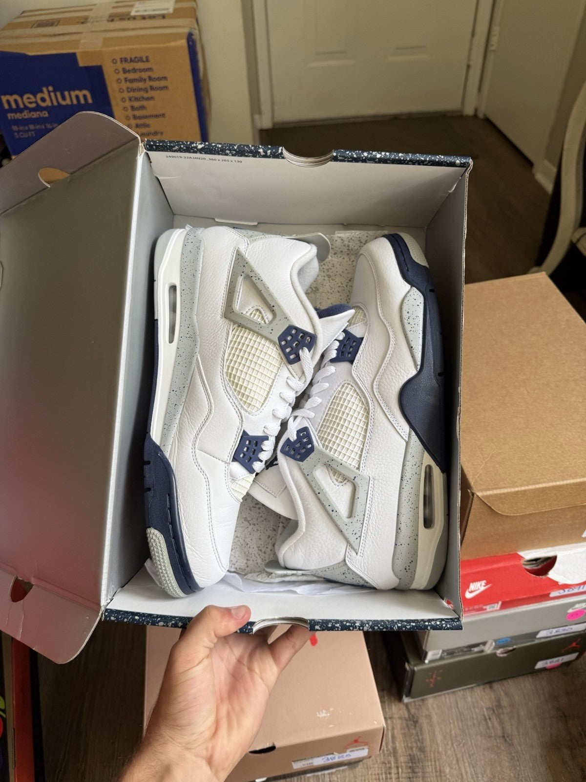 Size 13 - Jordan 4 Retro Mid Midnight Navy