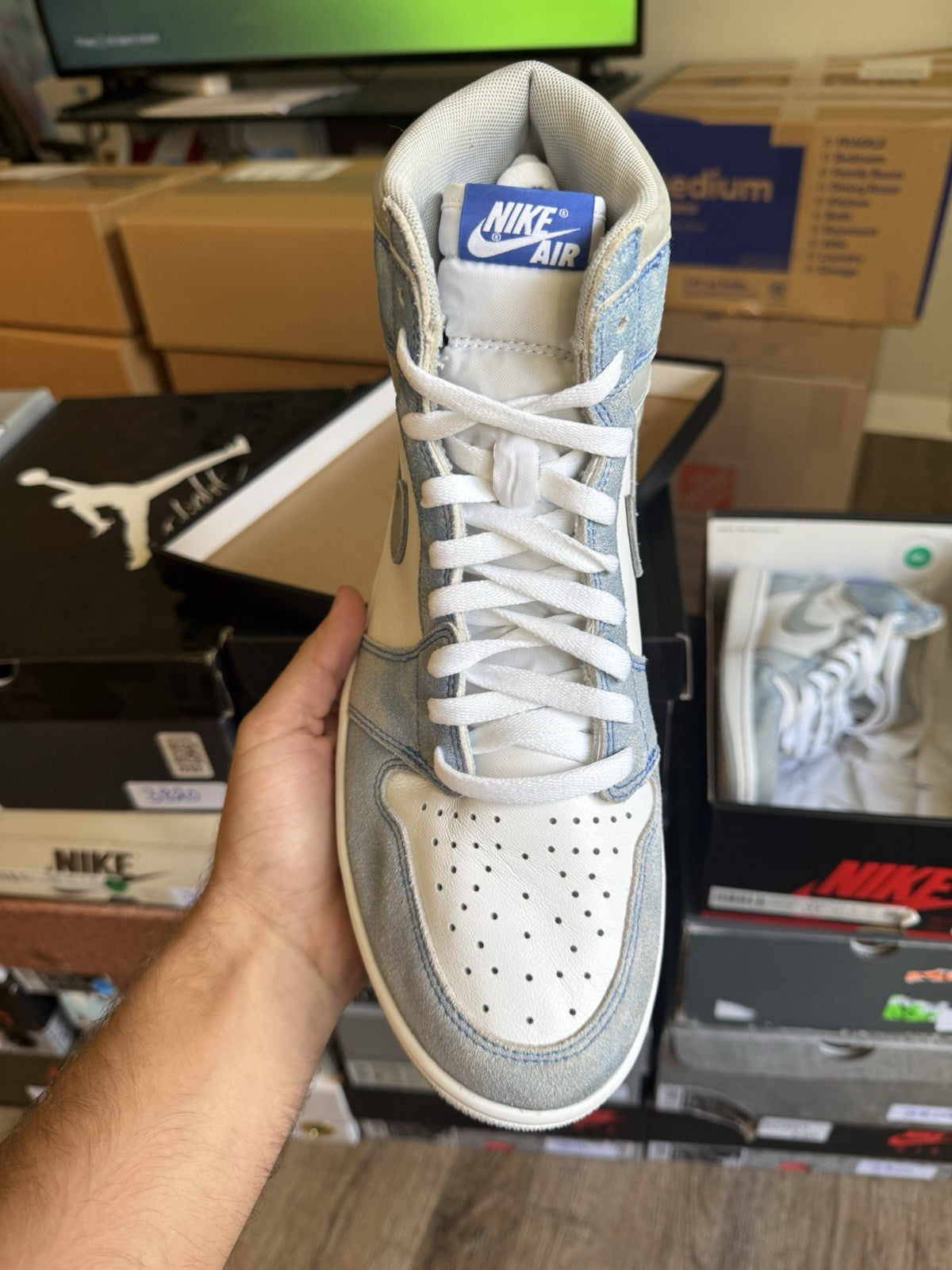 Size 11 - Jordan 1 Retro High OG Hyper Royal