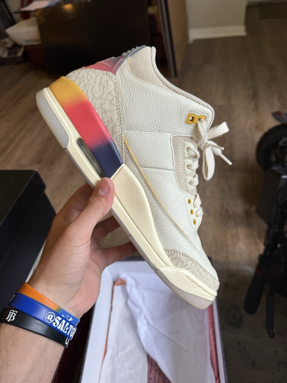 Size 9 - Air Jordan 3 Retro SP J Balvin Medellín Sunset