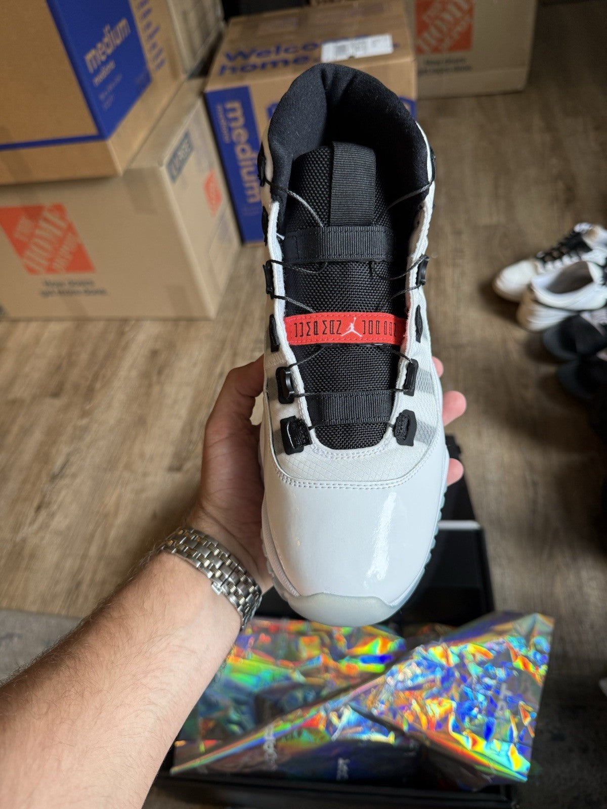 Size 8 - Air Jordan 11 Adapt White