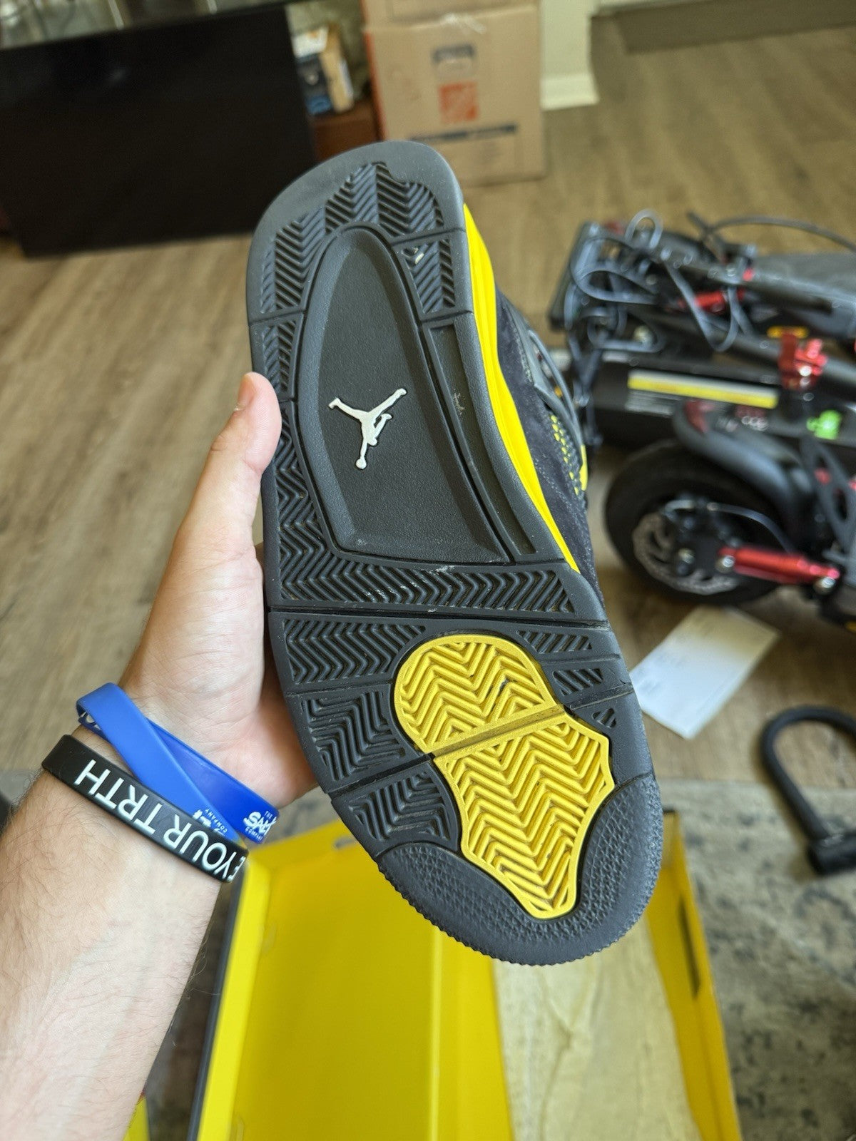 Size 9 - Air Jordan 4 Retro Yellow Thunder