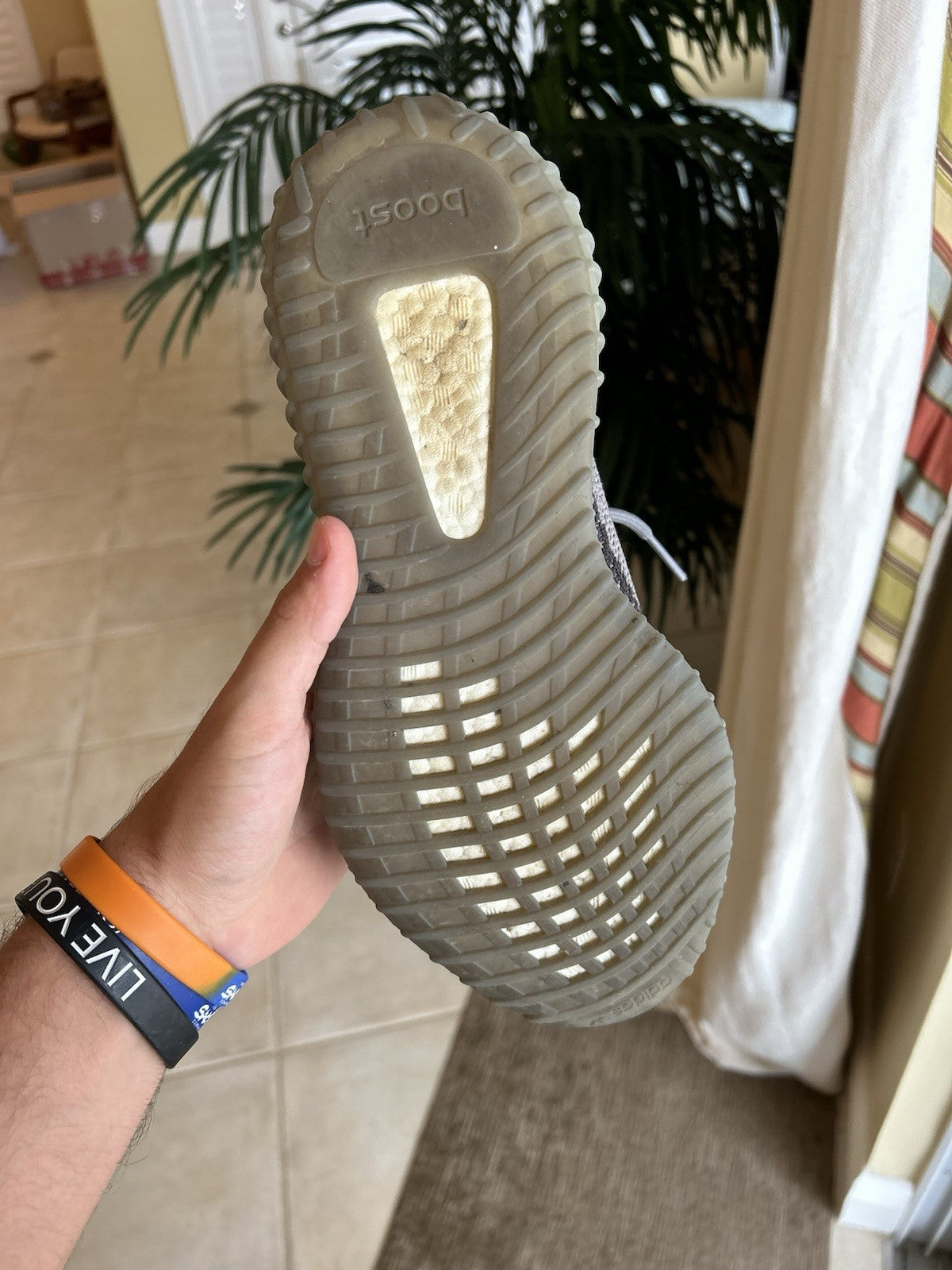 Size 9 - Adidas Yeezy Boost 350 V2 Low Beluga