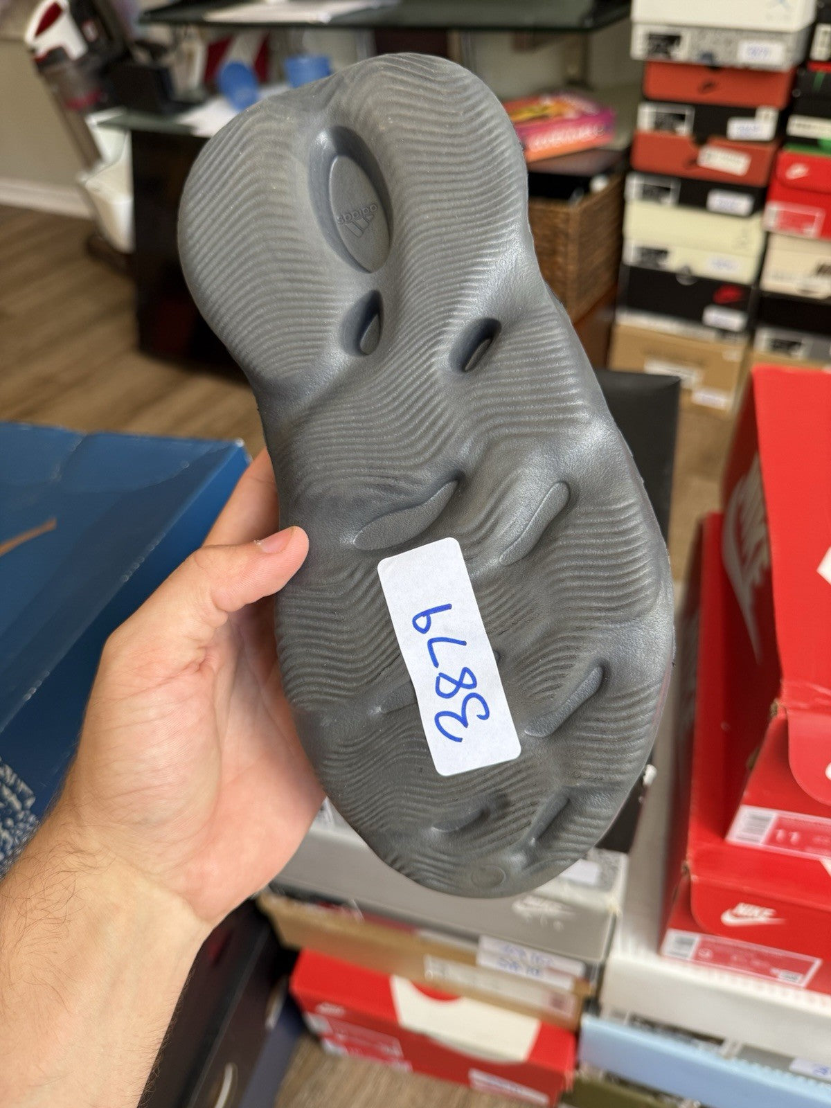 Size 7M - adidas Yeezy Foam Runner Onyx