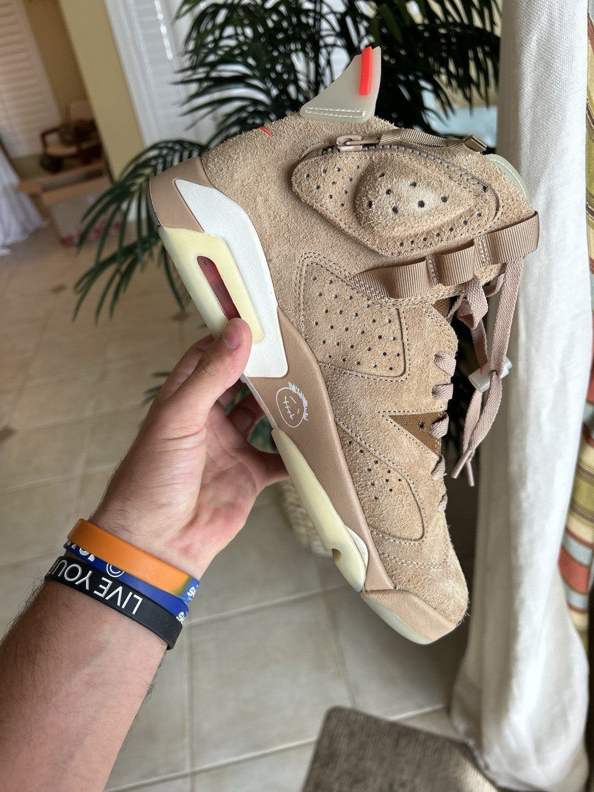 Size 11 - Jordan 6 Retro x Travis Scott Mid British Khaki