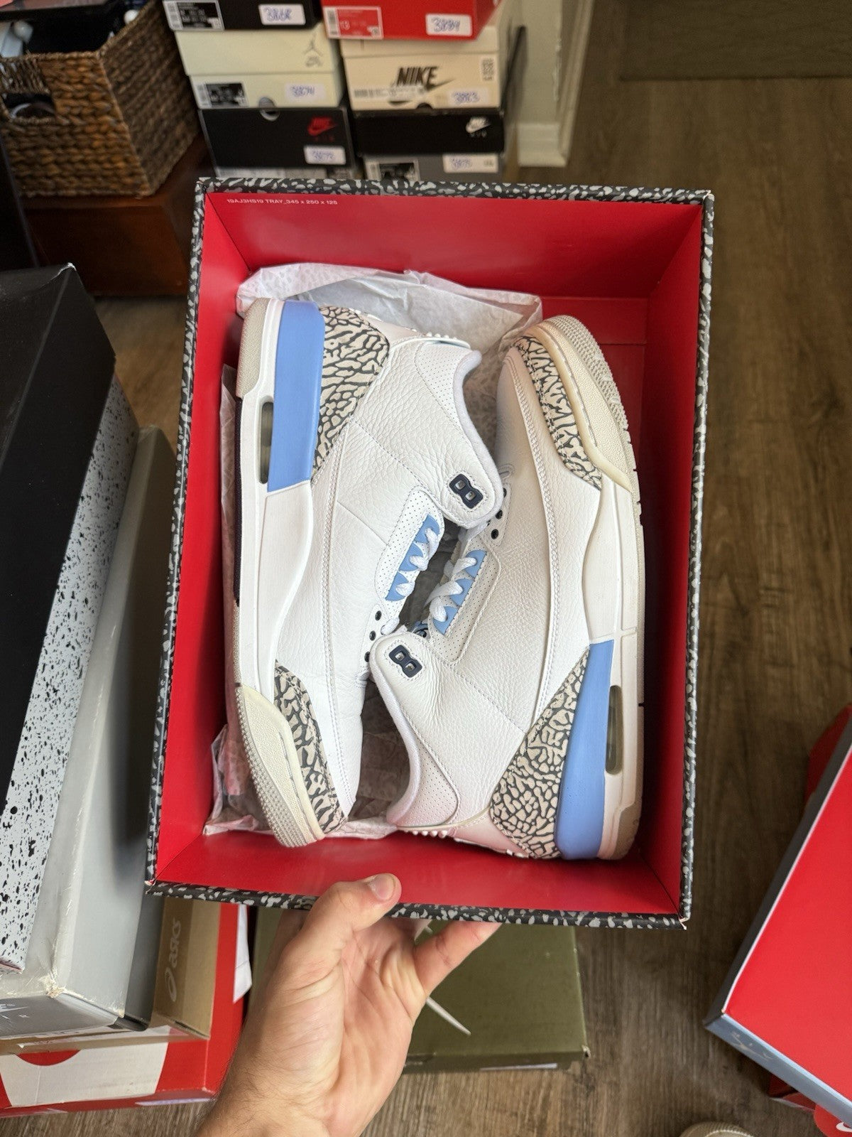Size 11 - Jordan 3 Retro UNC
