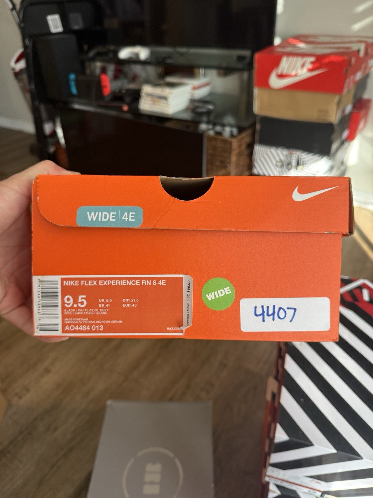 Size 9.5 - Nike KD 5 N7