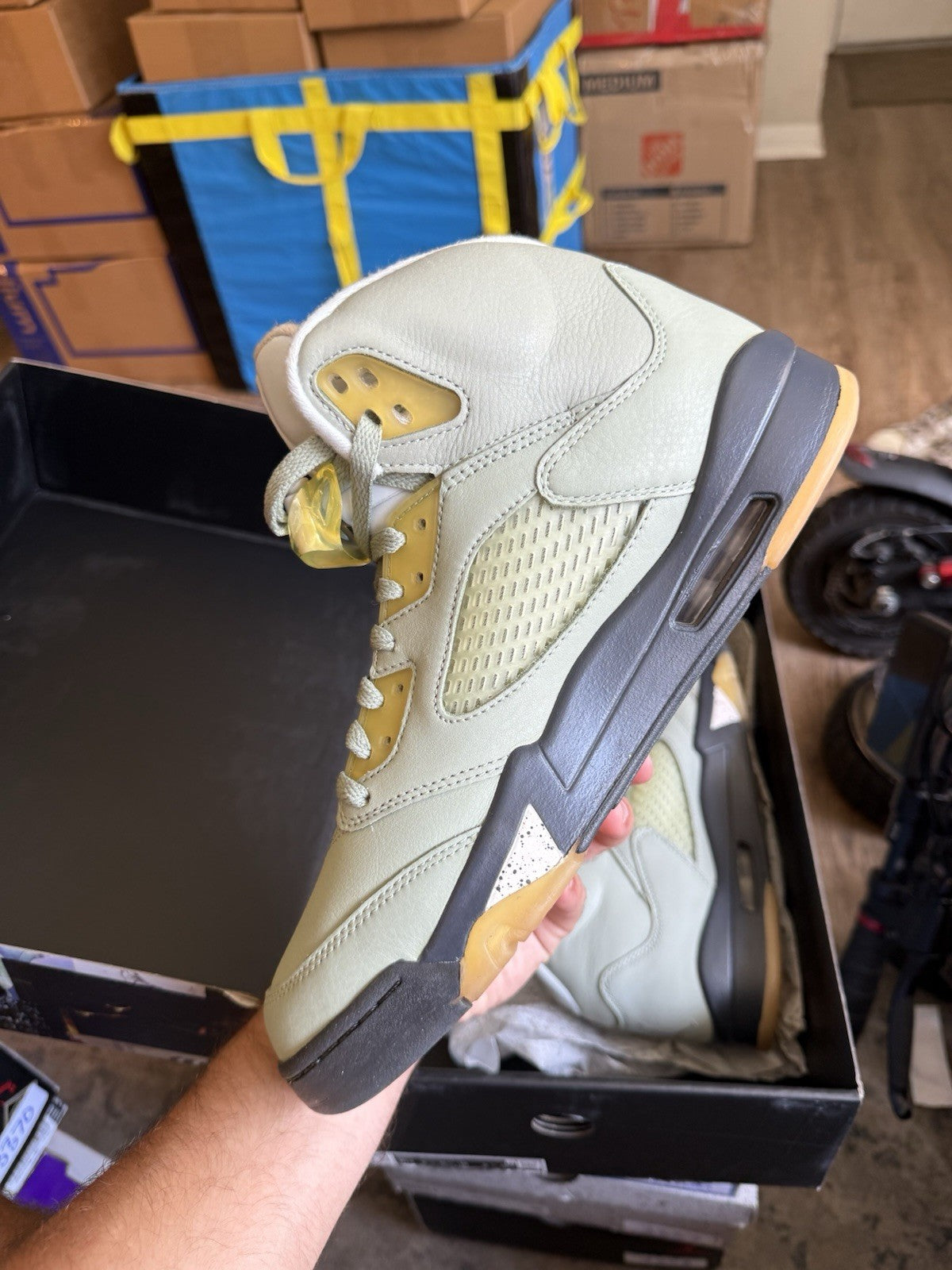 Size 10.5 - Jordan 5 Jade Horizon (2022)