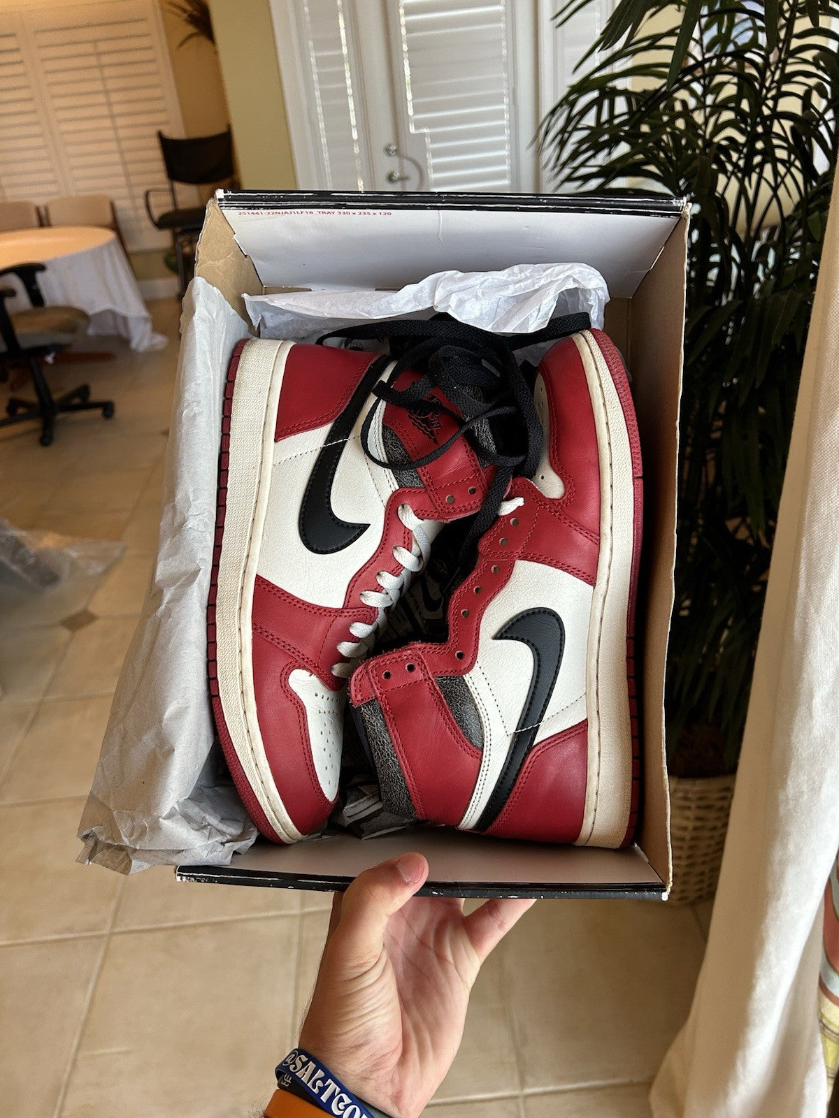 Jordan 1 Lost And Found Men Size 8.5