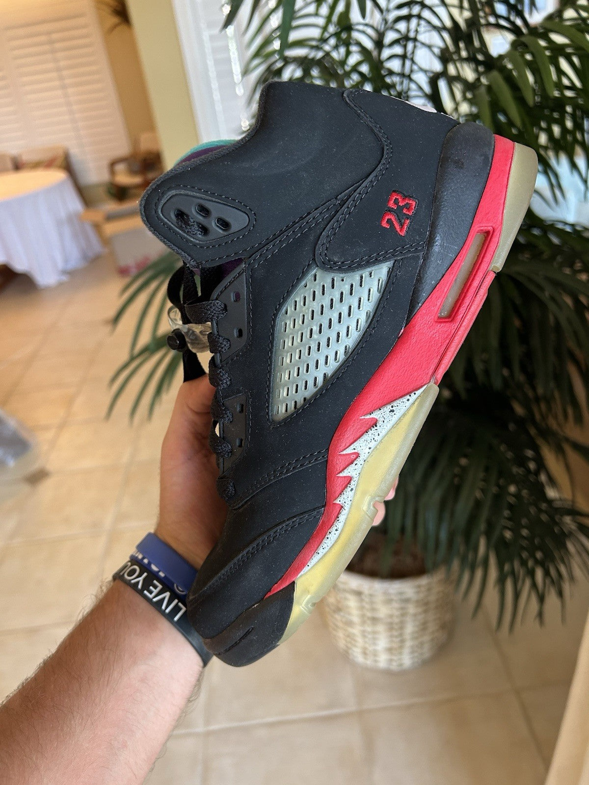Size 7Y - Jordan 5 Retro Top 3