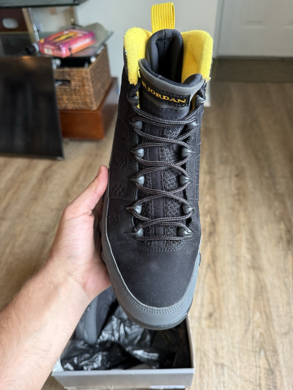 Size 8.5 - Jordan 9 Retro Dark Charcoal University Gold