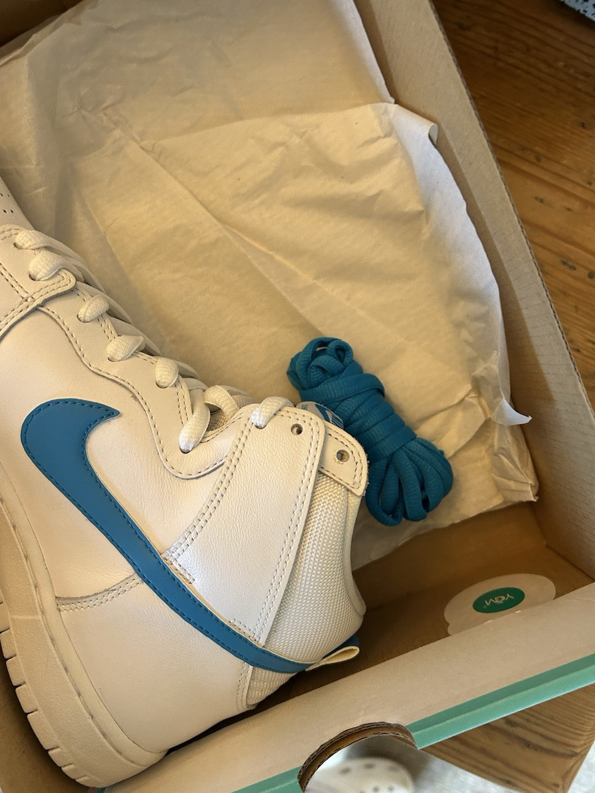 Size 9.5 - Nike SB Dunk High Mulder (New)