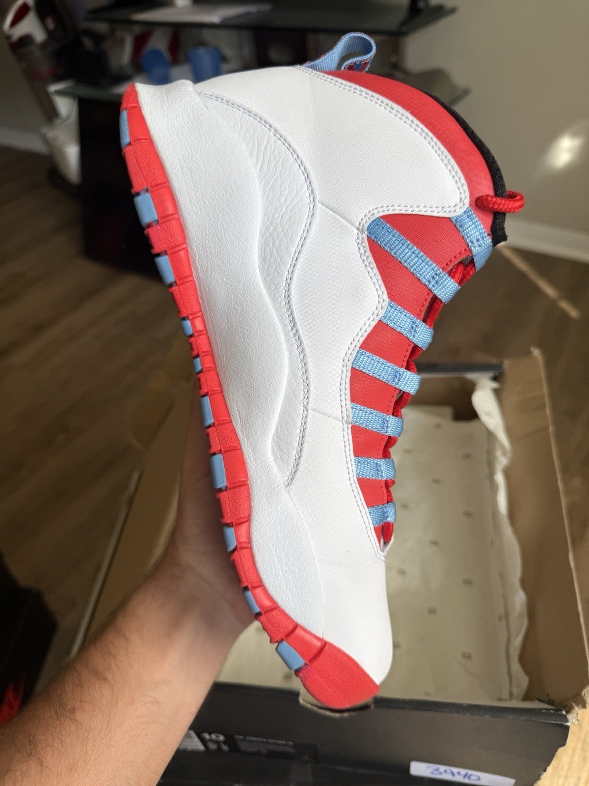 Size 10 - Jordan 10 Retro Chicago Flag