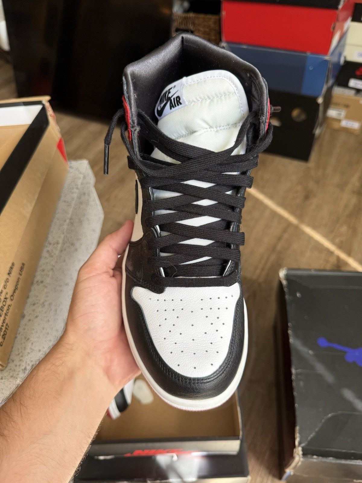 Size 7M/8.5W - Jordan 1 Retro High Satin Black Toe