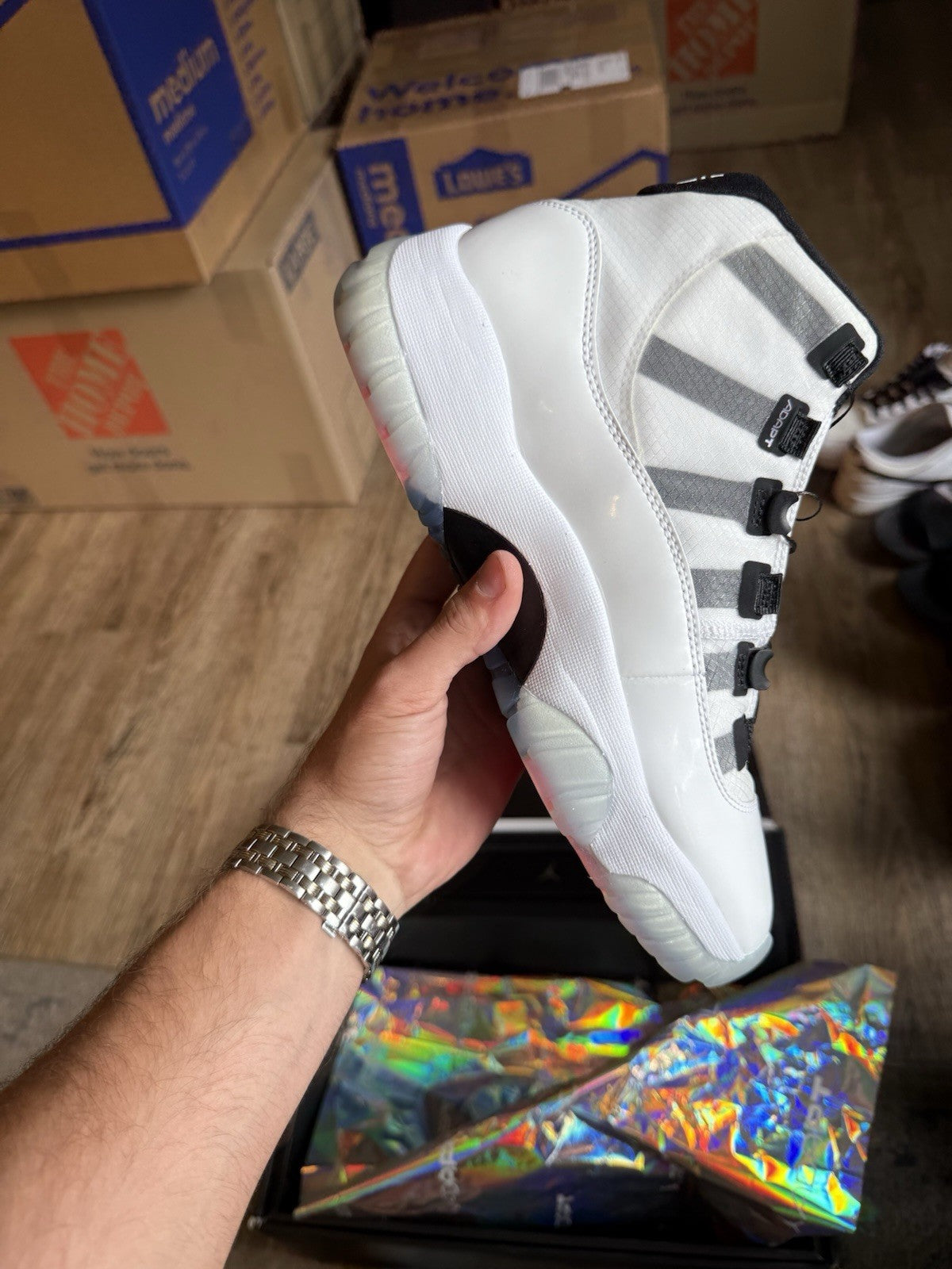 Size 8 - Air Jordan 11 Adapt White