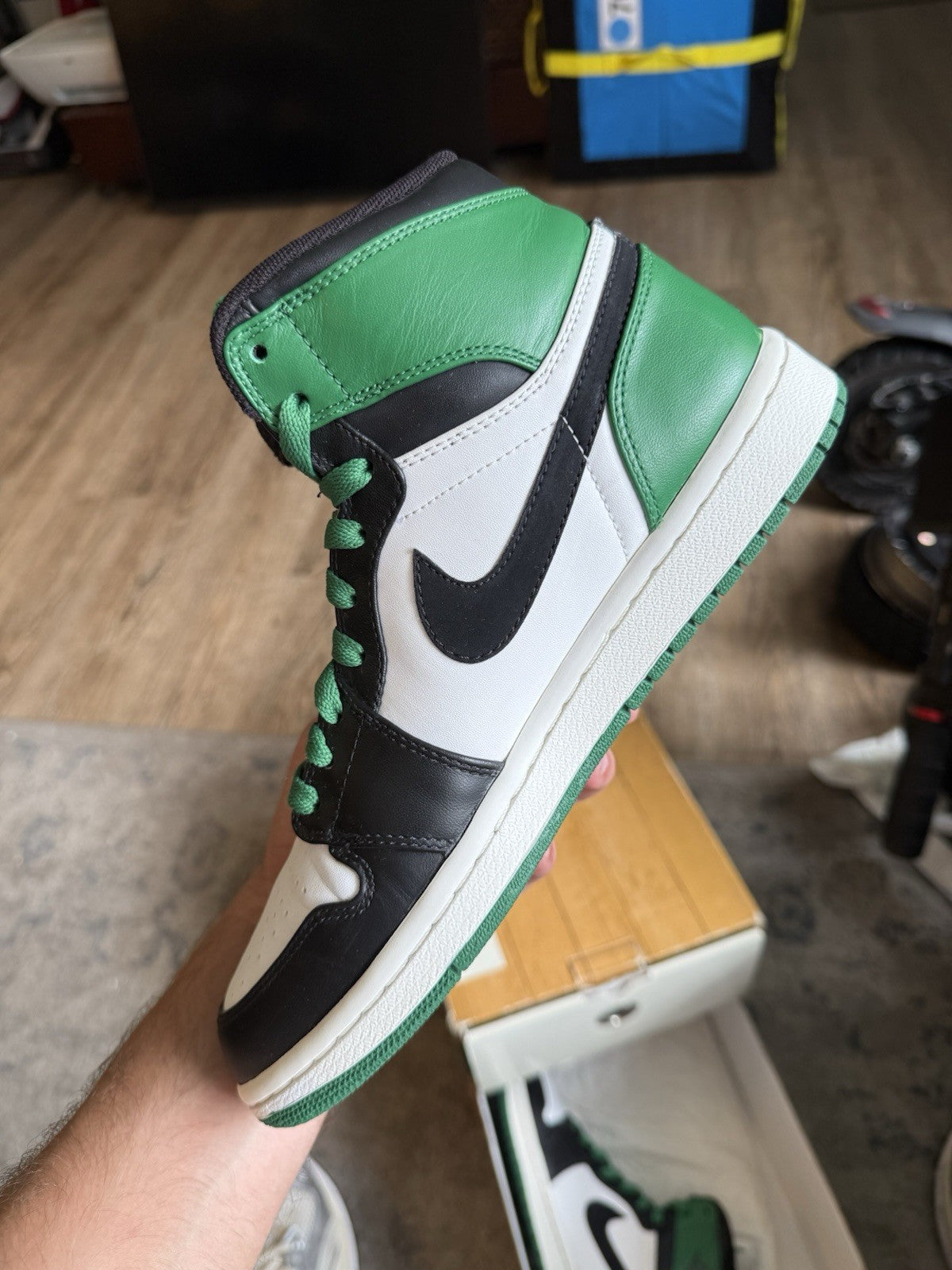 Size 7.5 - Air Jordan 1 Retro DMP High Bulls Celtics Pack (Lightly Worn)