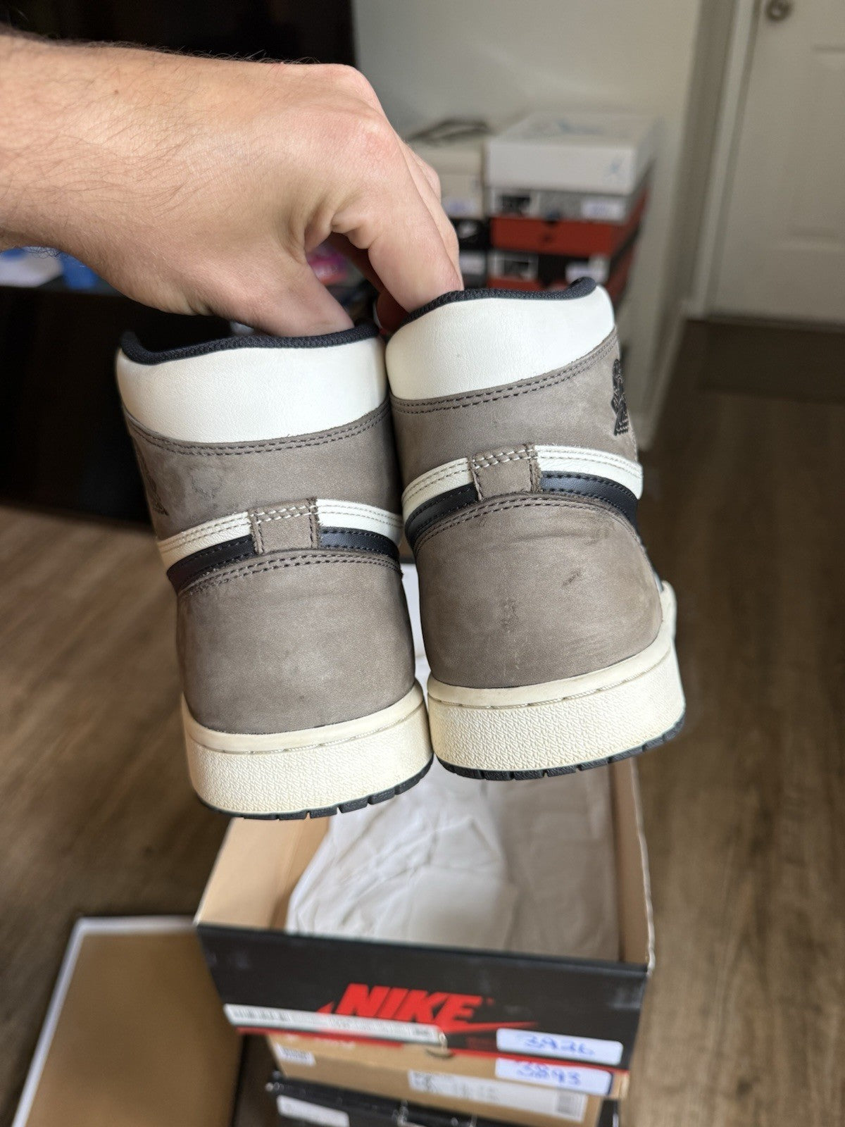 Size 10 - Jordan 1 Retro OG High Dark Mocha
