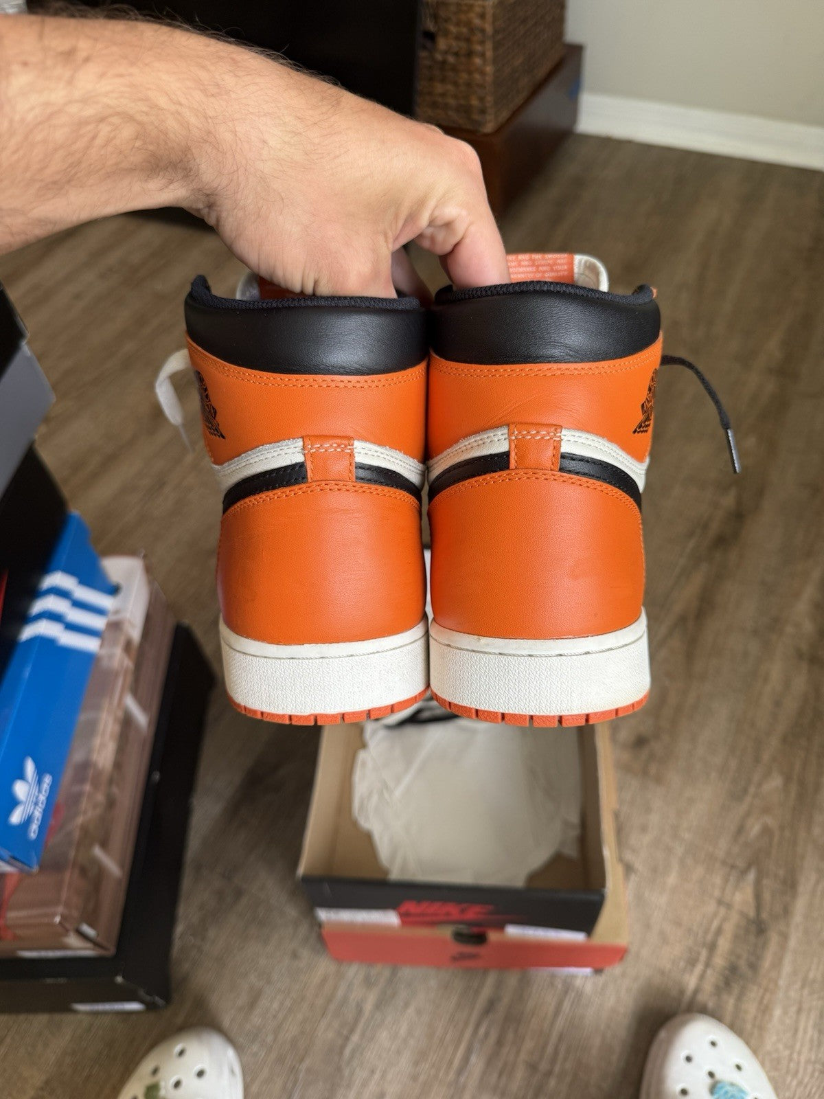 Size 12 - Air Jordan 1 Shattered Backboard Away 2016