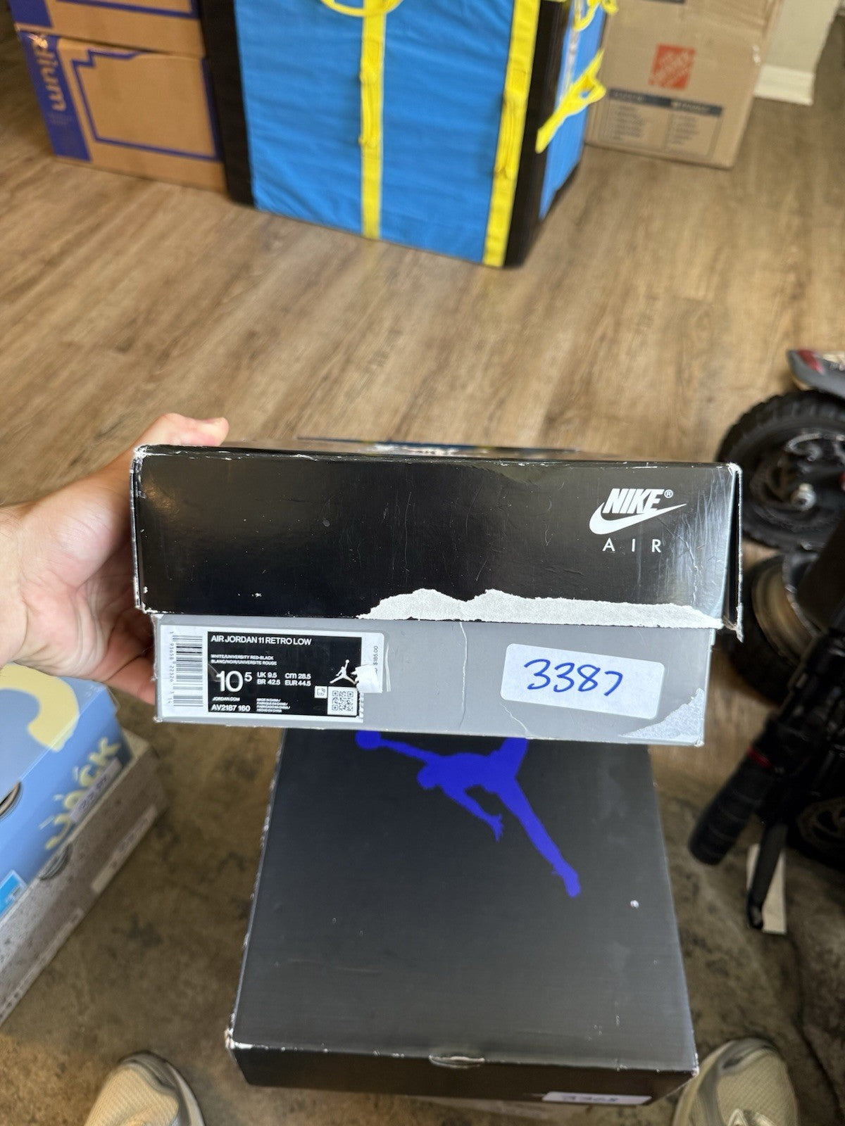 Size 10.5 - Jordan 11 Retro Low Concord-Bred
