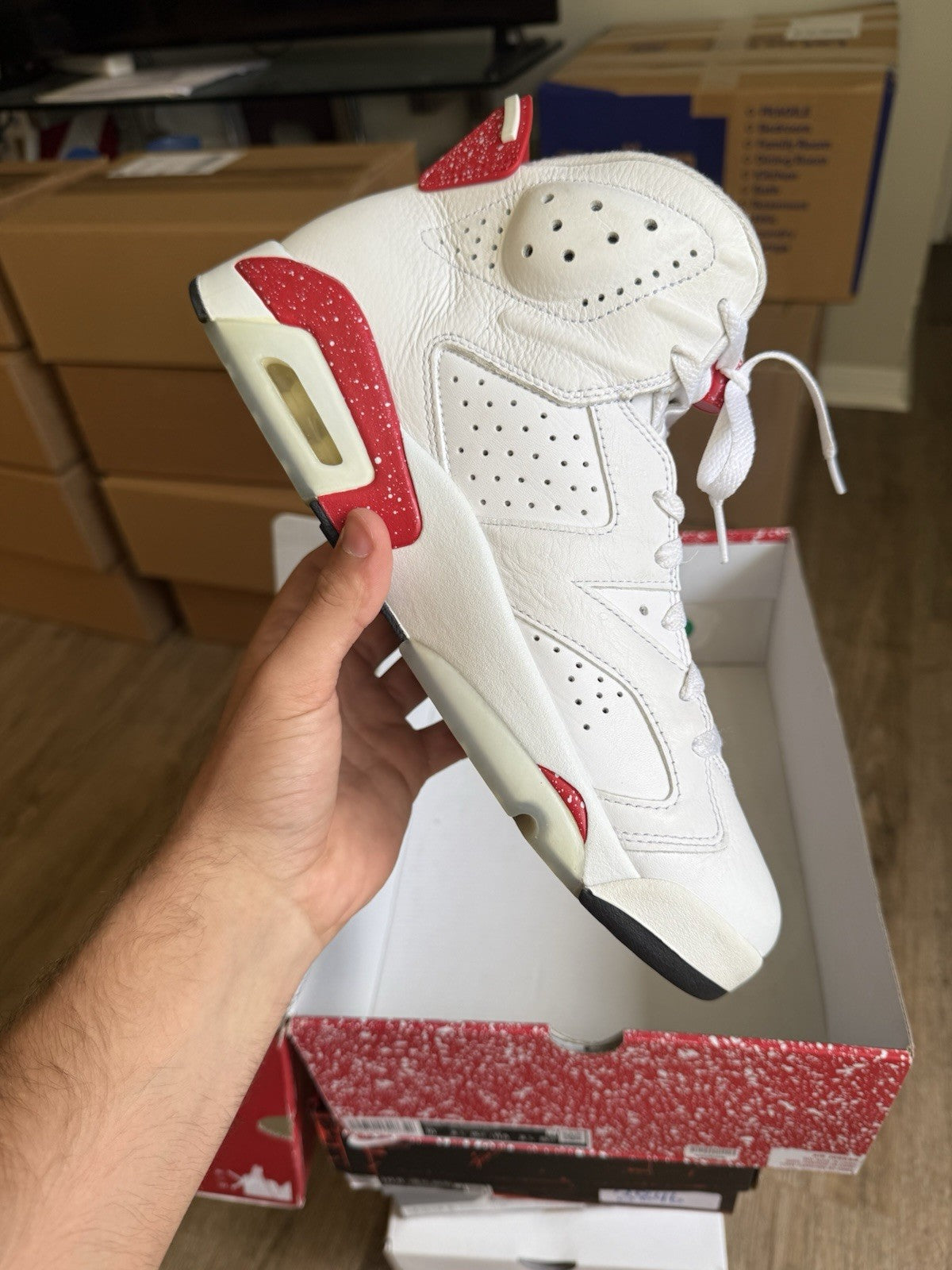 Size 10 - Jordan 6 Retro Red Oreo