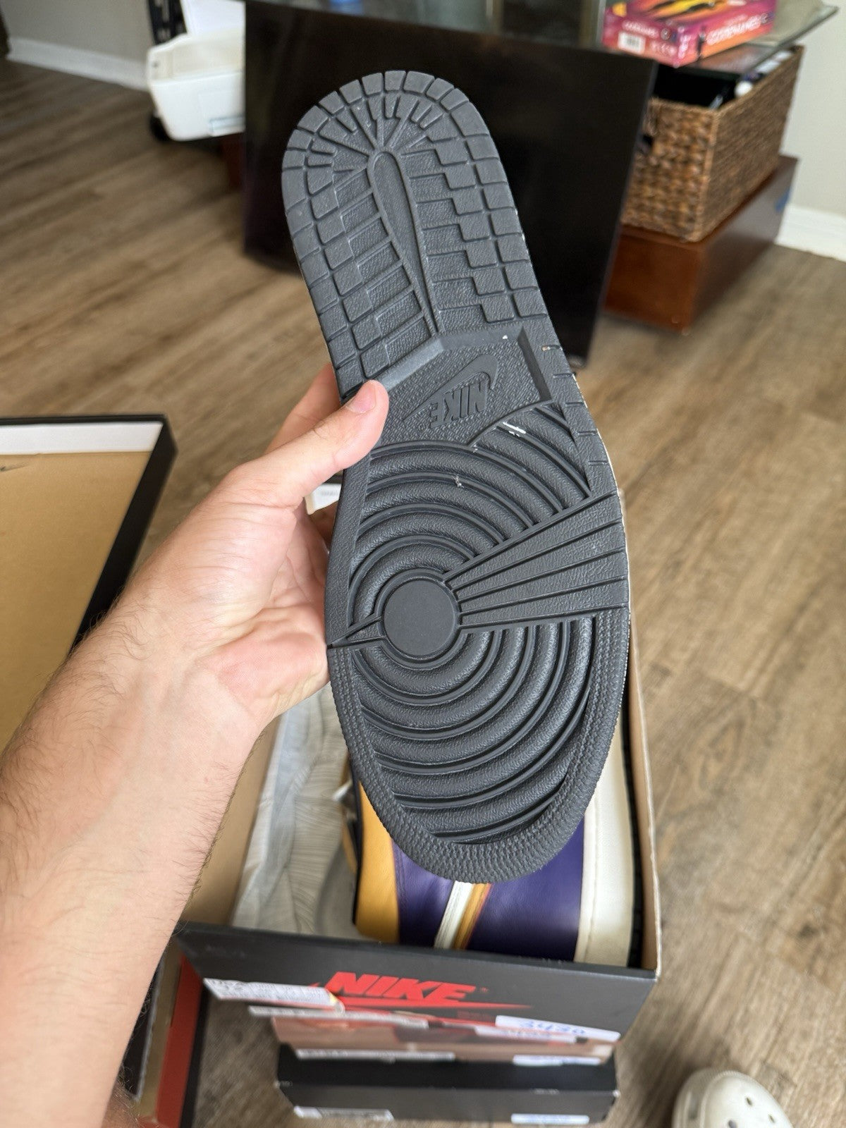 Size 12 - Jordan 1 Retro High SB LA To Chicago