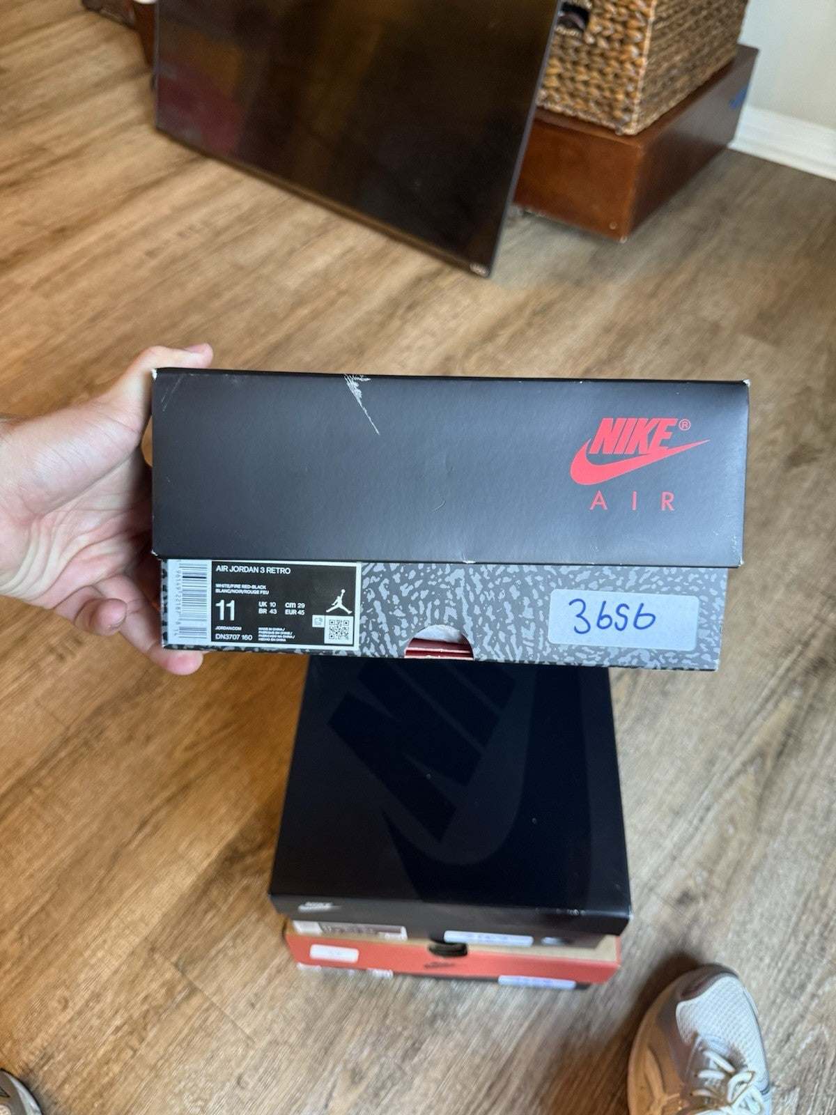 Size 11 - Jordan 3 Retro Mid Fire Red