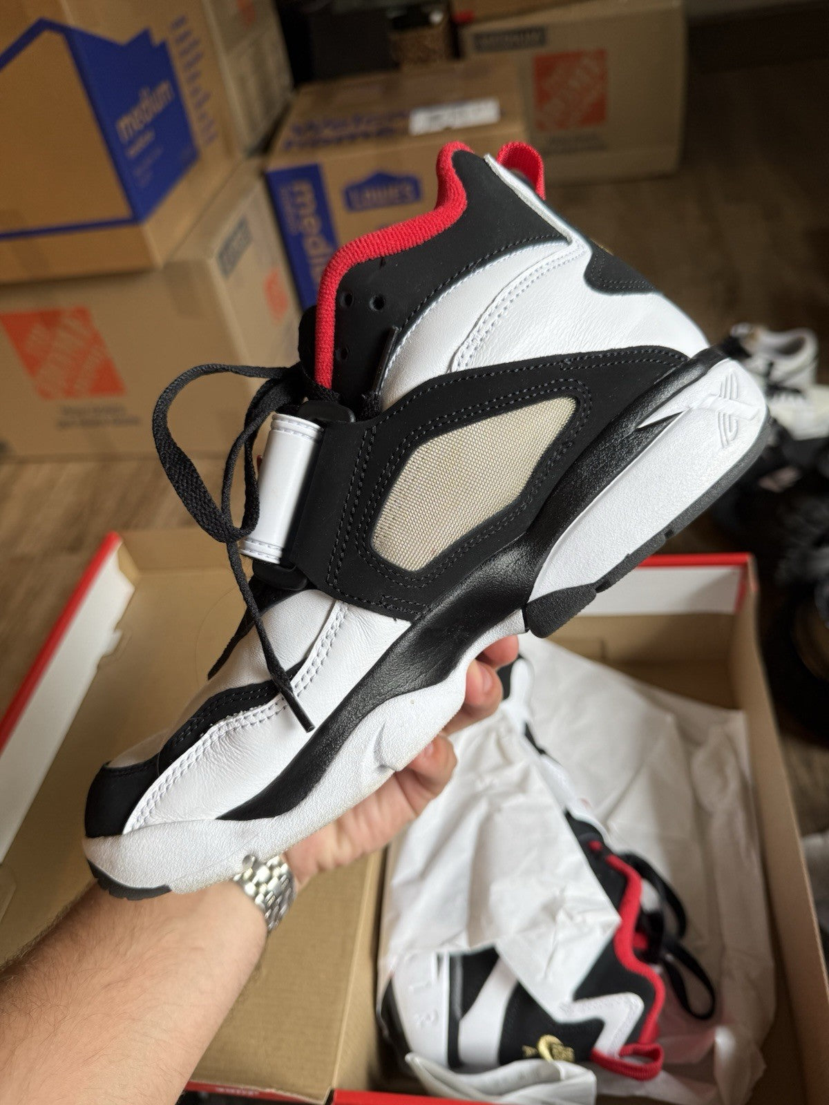 Size 8.5 - Nike Air Diamond Turf 2025 49ers