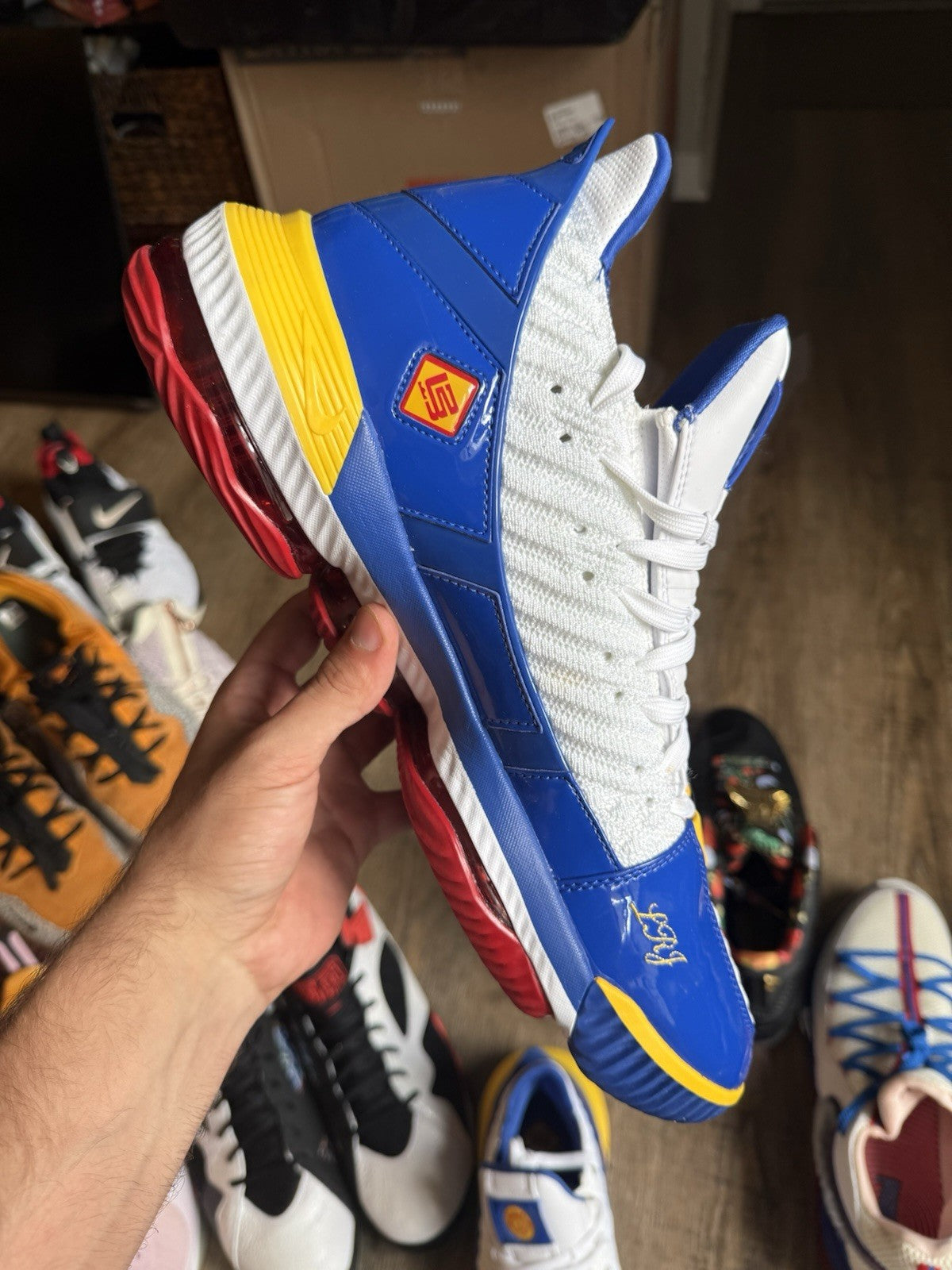 Size 14 - Nike LeBron XVI 16 SB Superman LeBron Watch Christmas